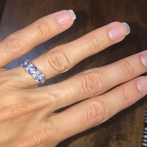 14k Tanzanite and Diamond studded ring